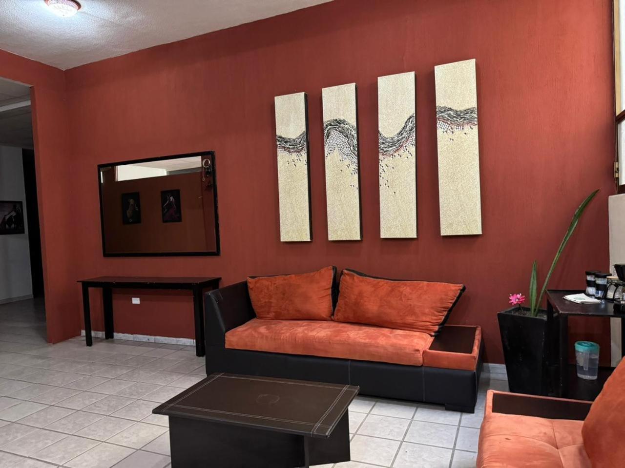 Capital OC hotel Marney Aguascalientes Exterior foto