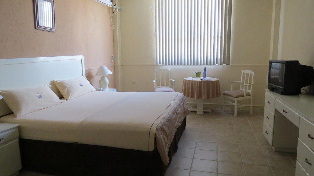 Capital OC hotel Marney Aguascalientes Exterior foto